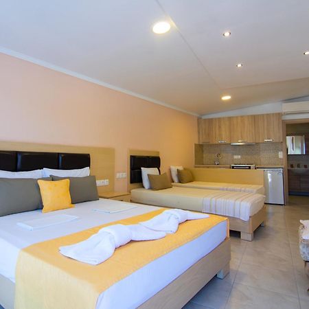 Hotelsunnybeachgr Perdika  Eksteriør billede