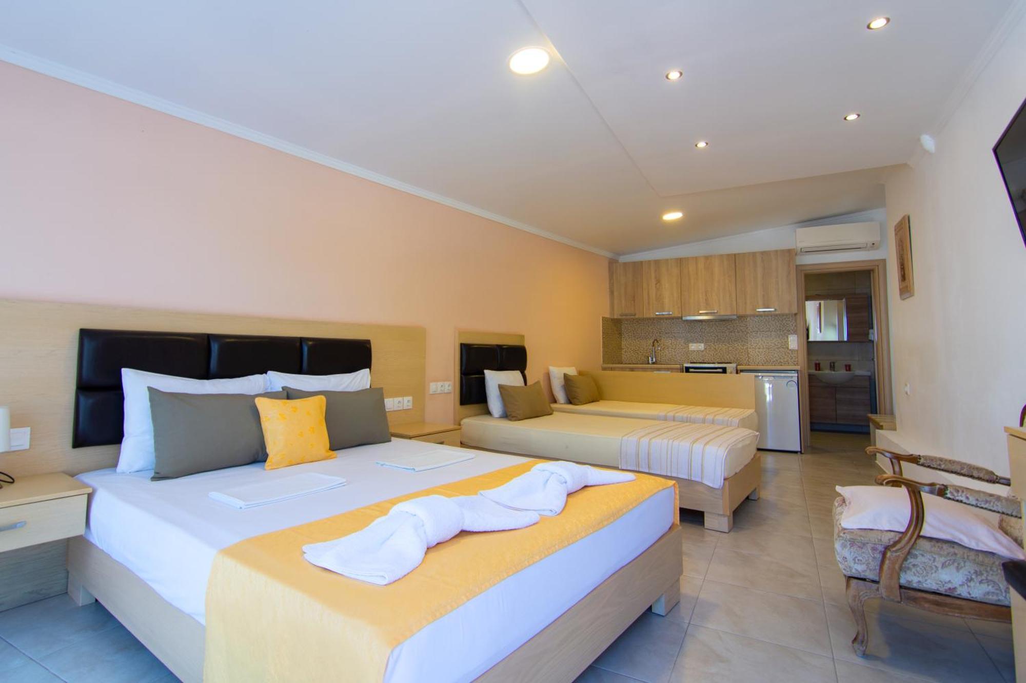 Hotelsunnybeachgr Perdika  Eksteriør billede
