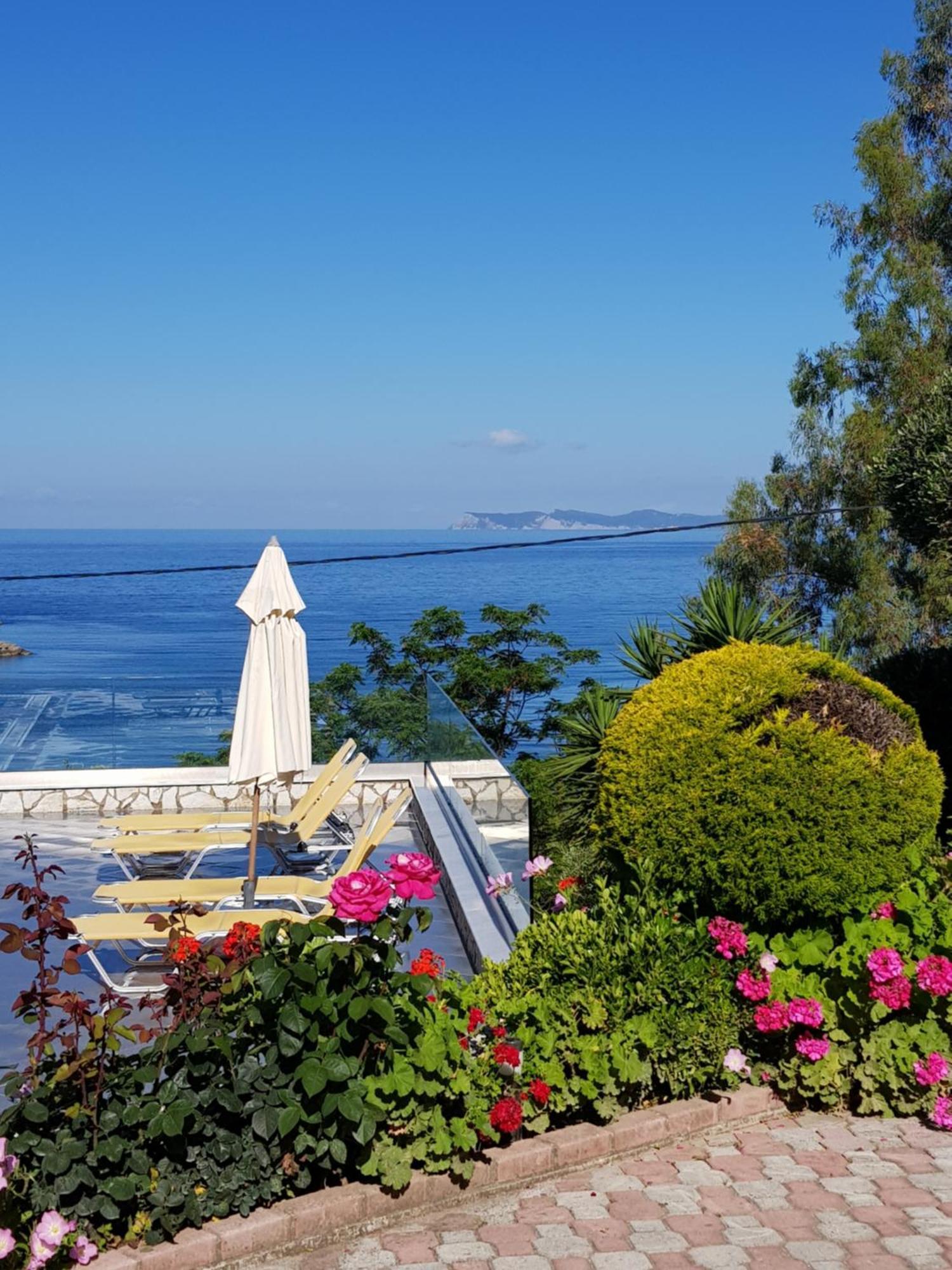 Hotelsunnybeachgr Perdika  Eksteriør billede